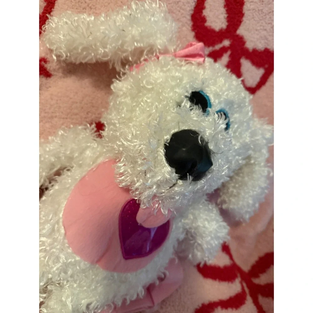 Accessory Innovations white shaggy